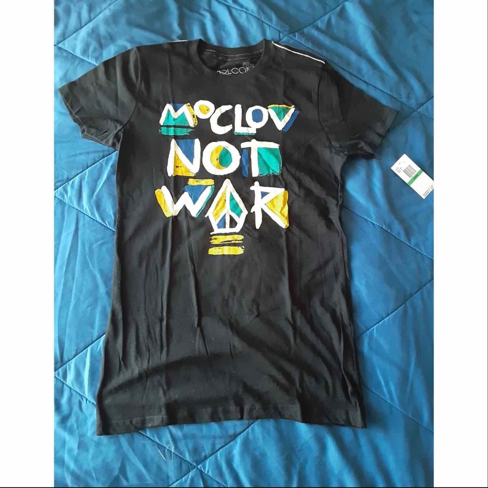 Volcom women t shirt large